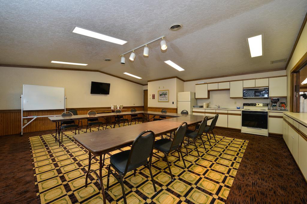 Motel 6 Minot, Nd Eksteriør billede